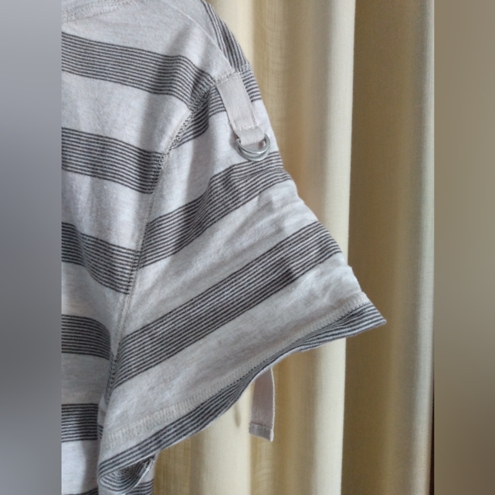 🆓🆓🆓Sonoma Short Sleeve Off-White/Gray Striped Cotton Tee w/ Rolled Sleeve - Picture 10 of 17